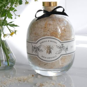 Alternative view of Bee Bath Crystals - (Glass Bottle) - 650g