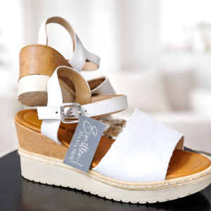 Alternative view of White Wedges