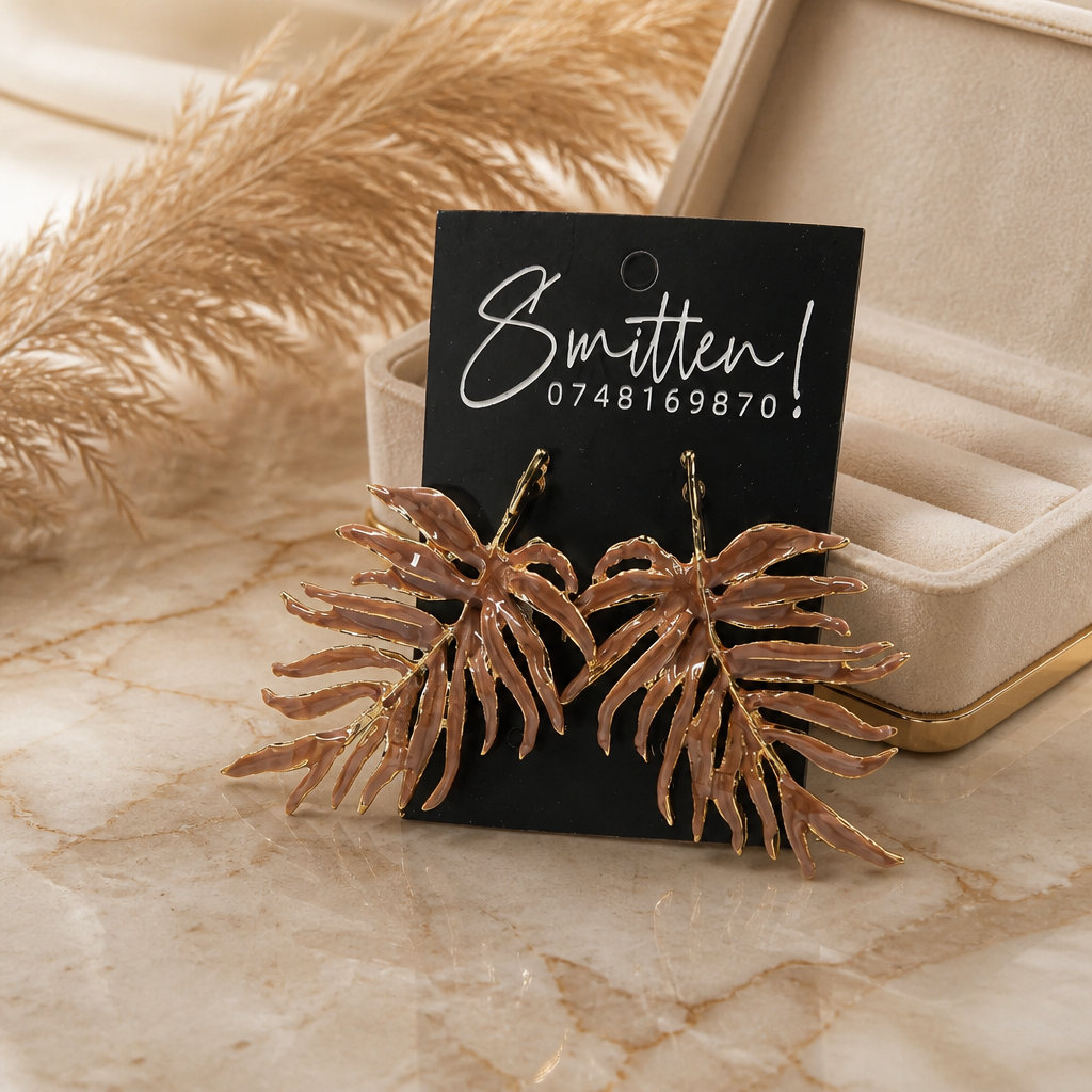 Tropical Palm Leaf Design - Image 2
