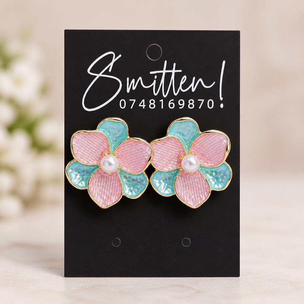 Acrylic Floral Earrings - Image 4