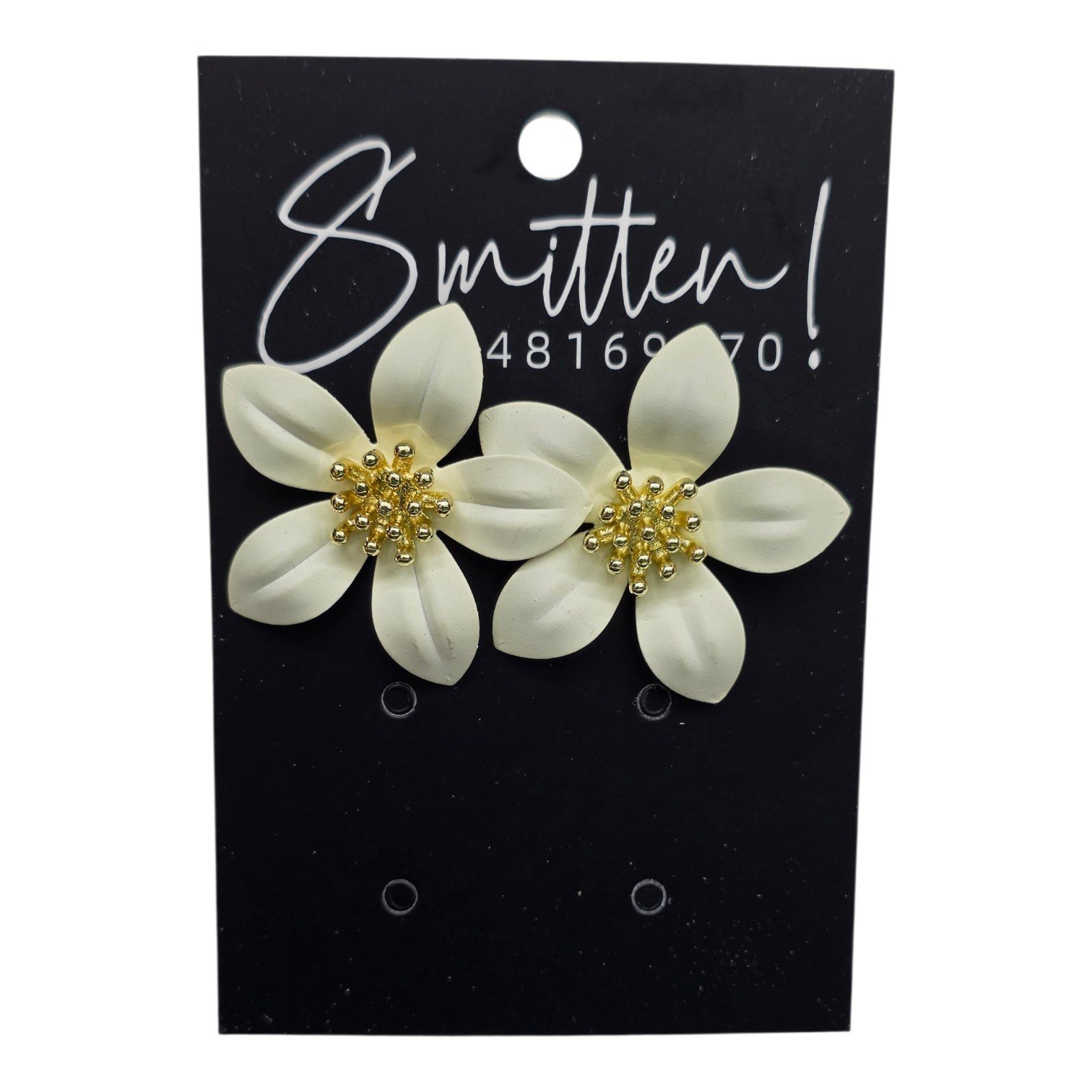 Single-layered Flower Earring - Image 4