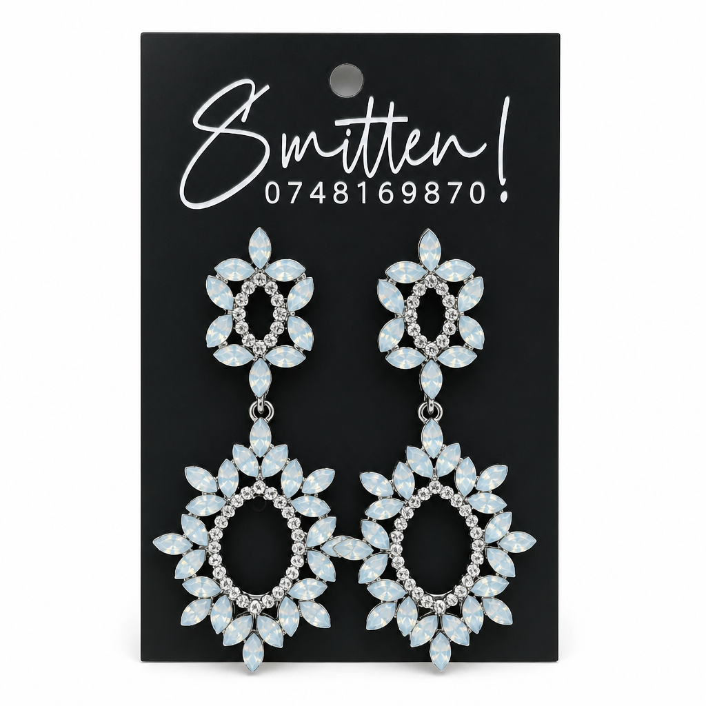 Vintage-Inspired Statement Drop Earrings
